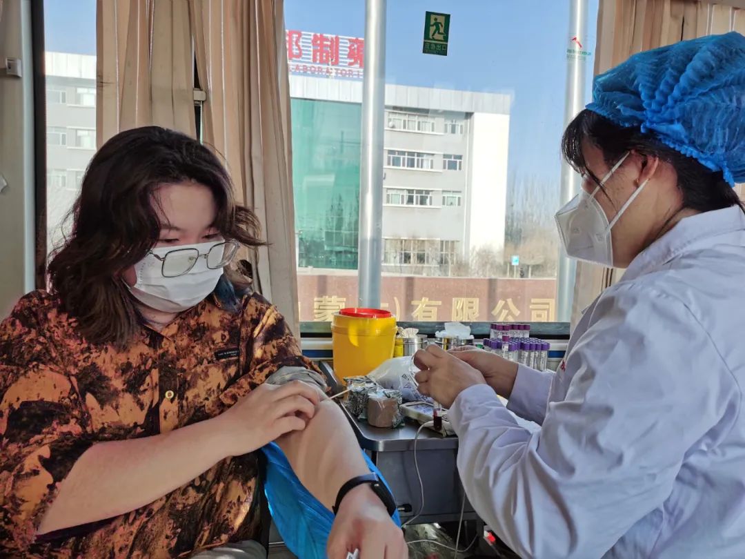13000 milliliters! Free Blood Donation ? Let Love Spread in Spring